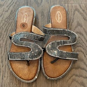 Women’s Atalina rhinestone sandals size 8